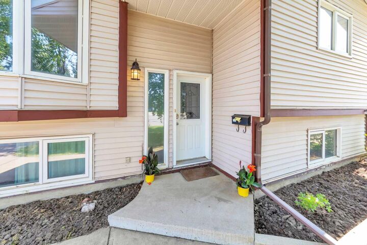 Property Photo:  3409 45A Avenue  SK S9V 1T5 