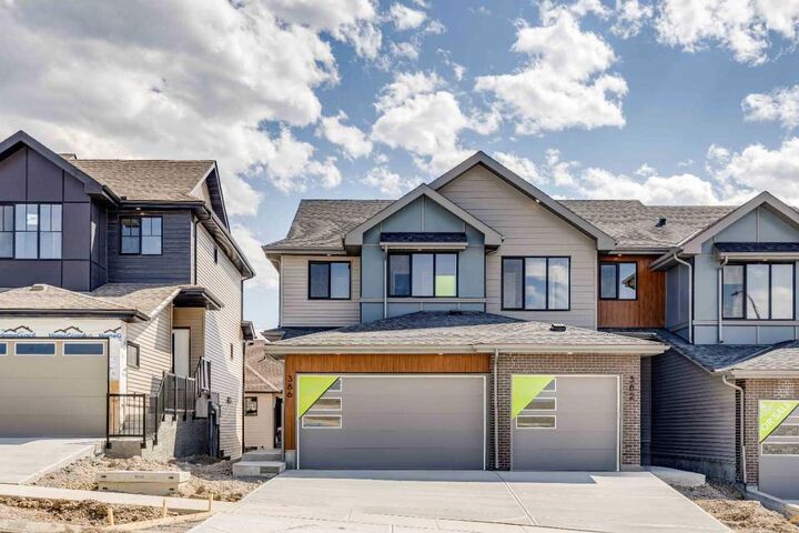 Property Photo: 386 Heritage Boulevard AB T4C 3K8