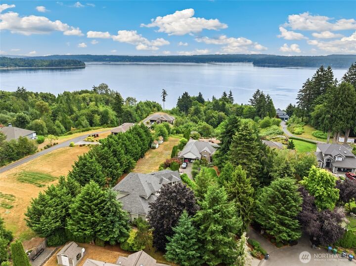 Property Photo: 2012 NE Amhurst Court WA 98370