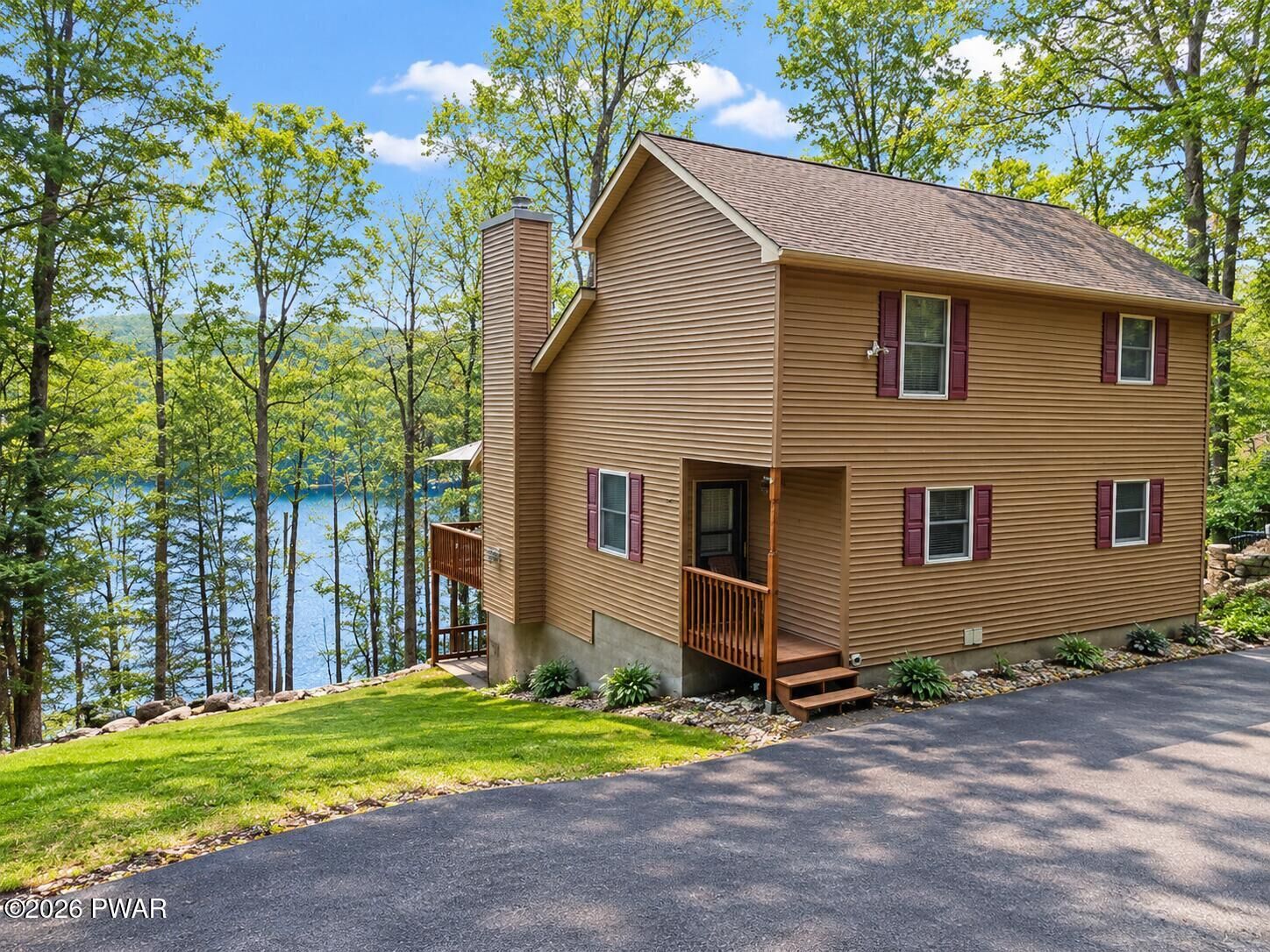 Property Photo:  181 Marina Way  PA 18426 
