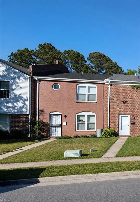 Property Photo: 3936 Holly Cove Dr VA 23321