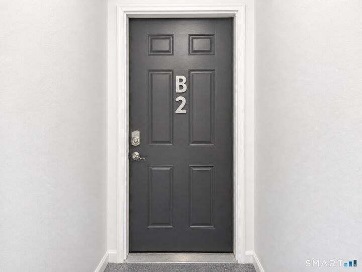 Property Photo:  60 Connecticut Avenue 2B  CT 06850 