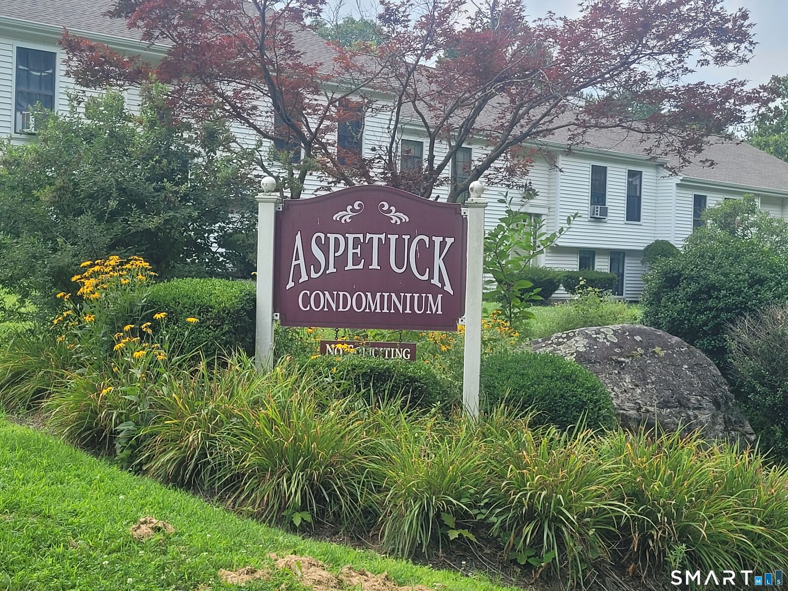 Property Photo: 35 Aspetuck Village 36 CT 06776