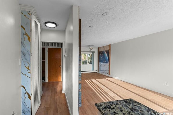 Property Photo:  410 P Avenue N  SK S7L 2V9 