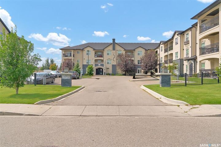 Property Photo:  110 Phelps Way 102  SK S7V 0K5 