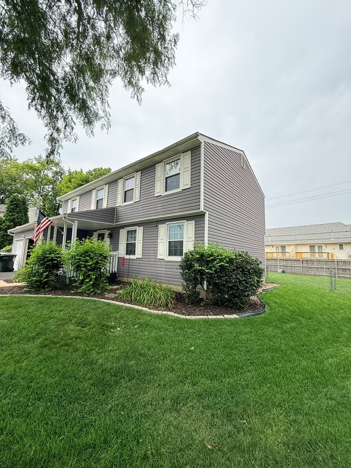 Property Photo:  1264 Laurel Greene  OH 43119 