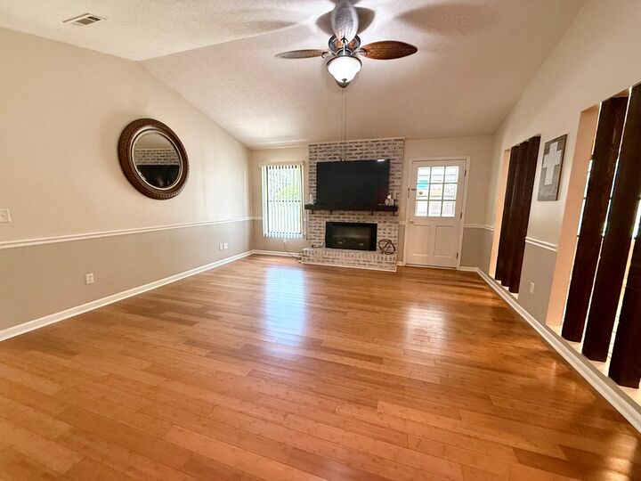 Property Photo:  275 Simpson Dr  AL 36322 
