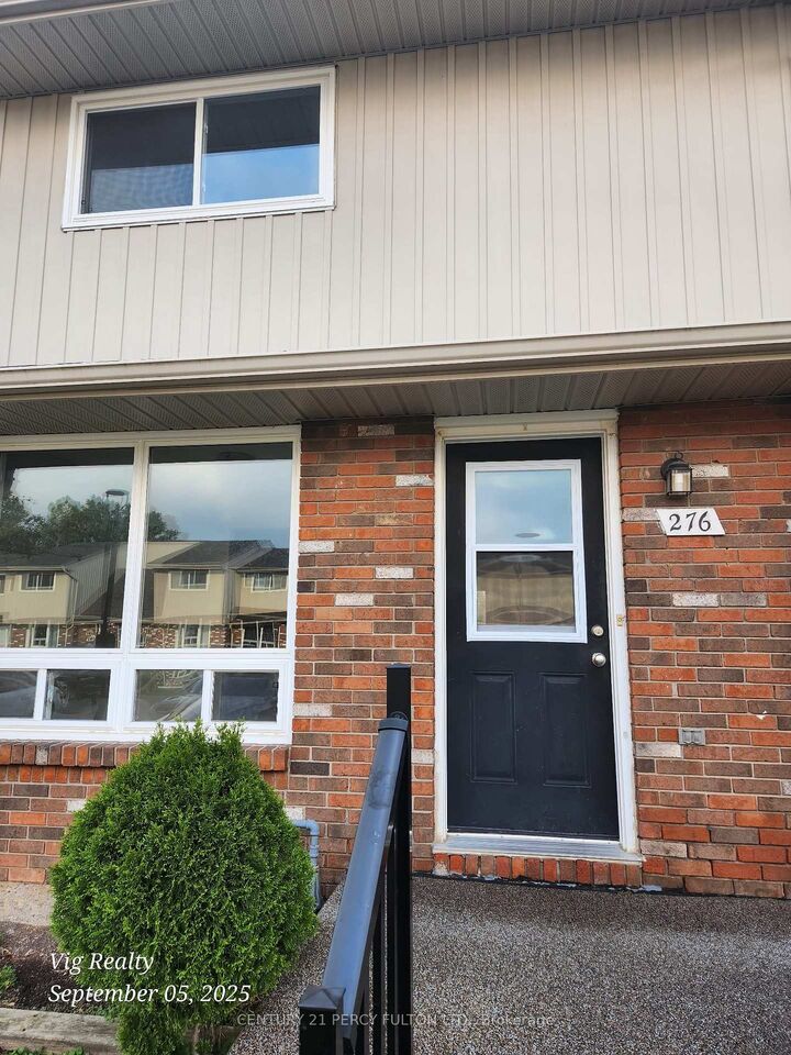 Photo de la propriété:  100 Brownleigh Avenue 276  ON L3B 5V8 
