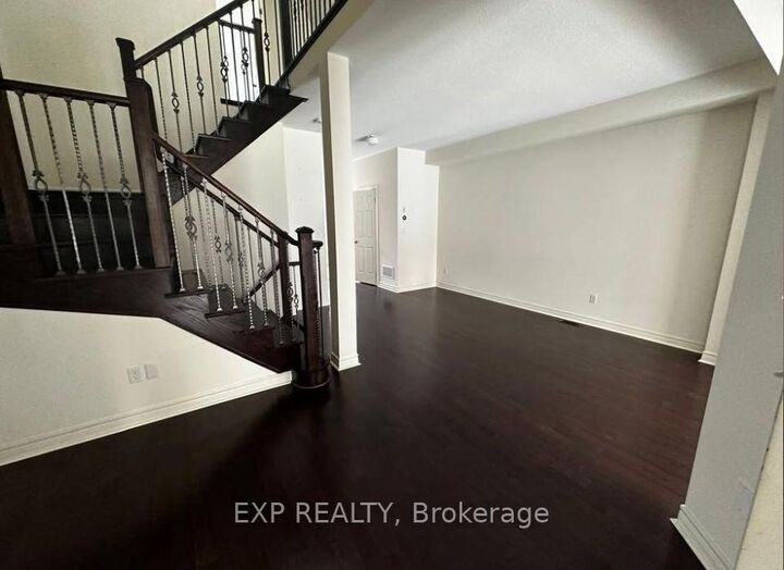 Property Photo:  647 Krawchuk Crescent  ON L1K 1A7 