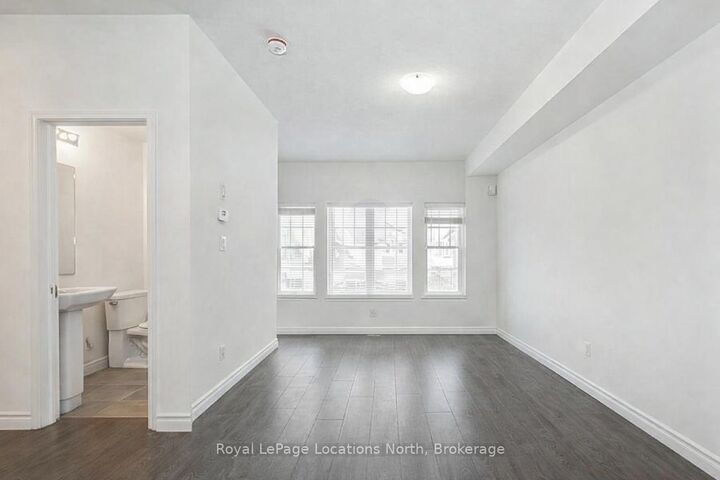 Property Photo:  29 Dunes Drive  ON L9Z 0J1 