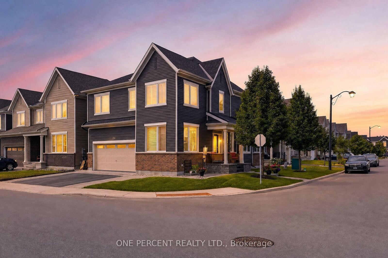 Property Photo: 334 Lamarche Avenue ON K1W 0M9
