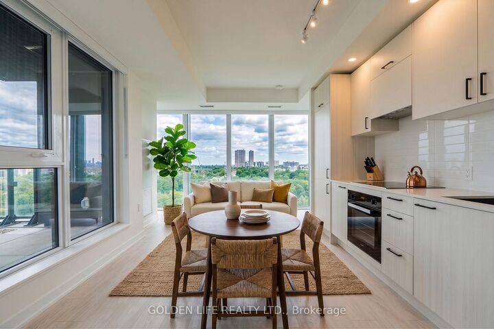 Property Photo:  5 Quarrington Lane 909  ON M3C 0S5 