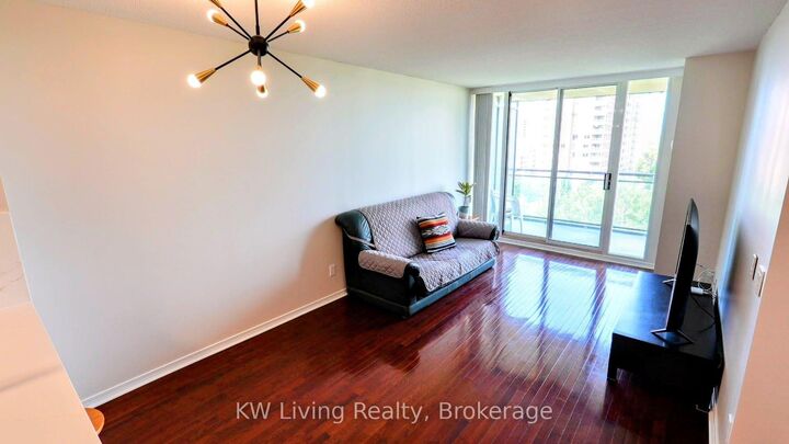 Property Photo: 330 Red Maple Road 1003 ON L4C 0T6