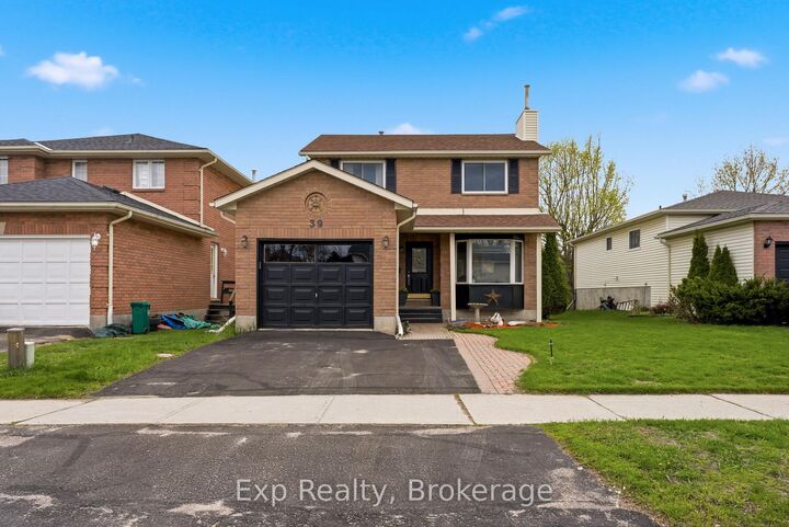 Property Photo:  39 Sherwood Crescent  ON K8P 5G2 