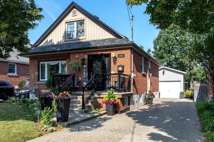 328 East 19th Street — photo 1