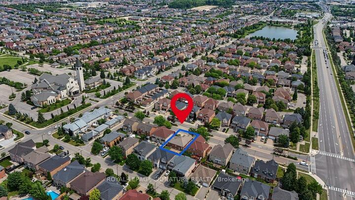 26 Saint Clare Boulevard — photo 1