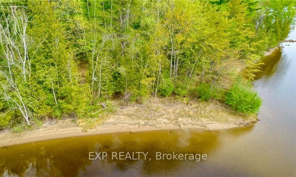 Property Photo:  39 Greenway Drive  ON K0J 2L0 