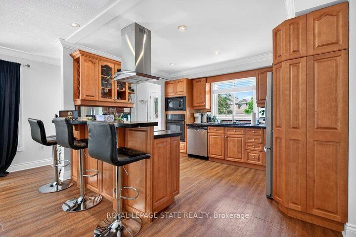Property Photo: 102 Birchlawn Drive ON L8G 4B7