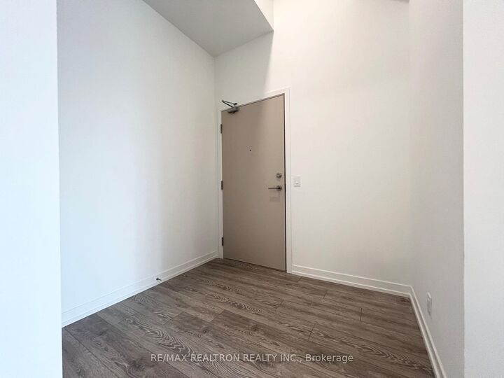 Property Photo:  2020 Bathurst Street 207  ON M5P 0A6 