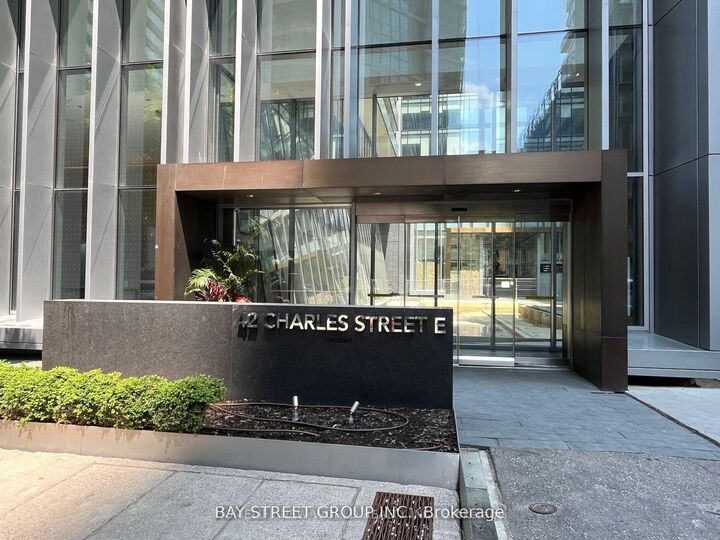 Property Photo:  42 Charles Street E 401  ON M4Y 0B7 