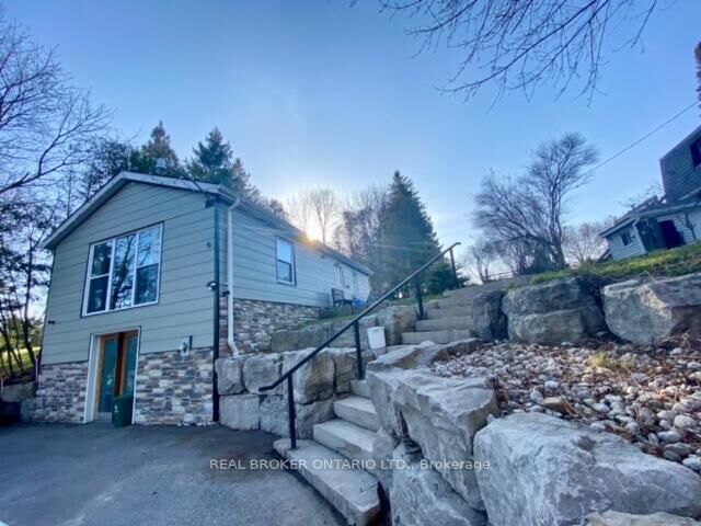 Property Photo: 45 Wellington Road 124 N/A ON N0B 1T0