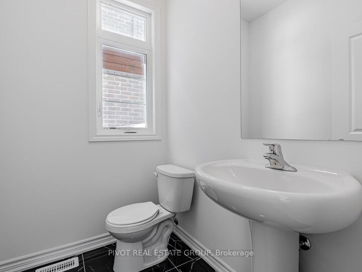 Property Photo: 7 Daffodil Road ON L9X 2C5