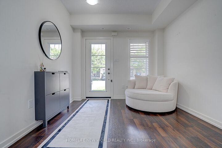 Property Photo: 38 Arborea Lane ON L4A 1X1