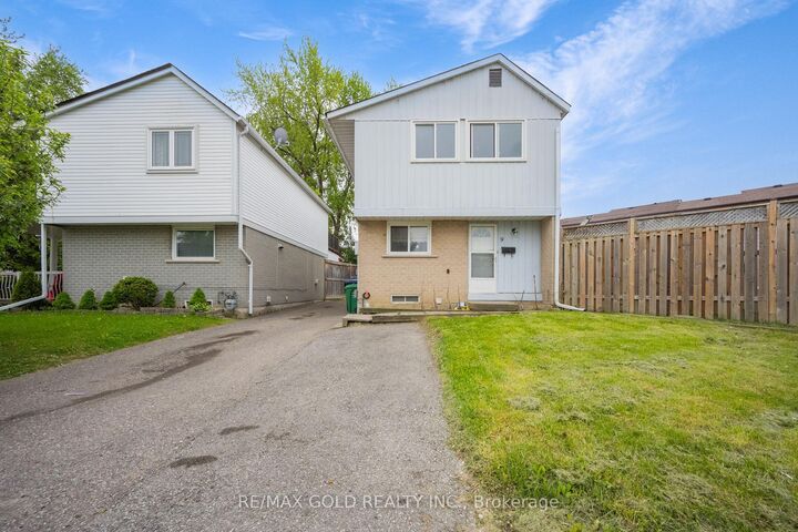 9 Havenbrook Court — photo 1