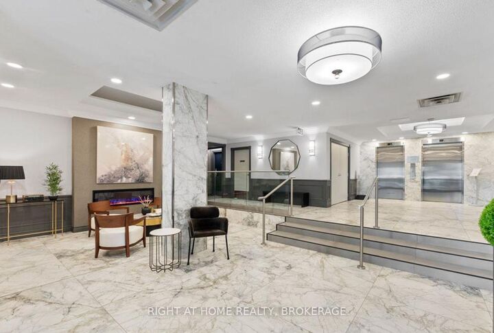 Property Photo:  162 Martindale Road 801  ON L2S 3S4 