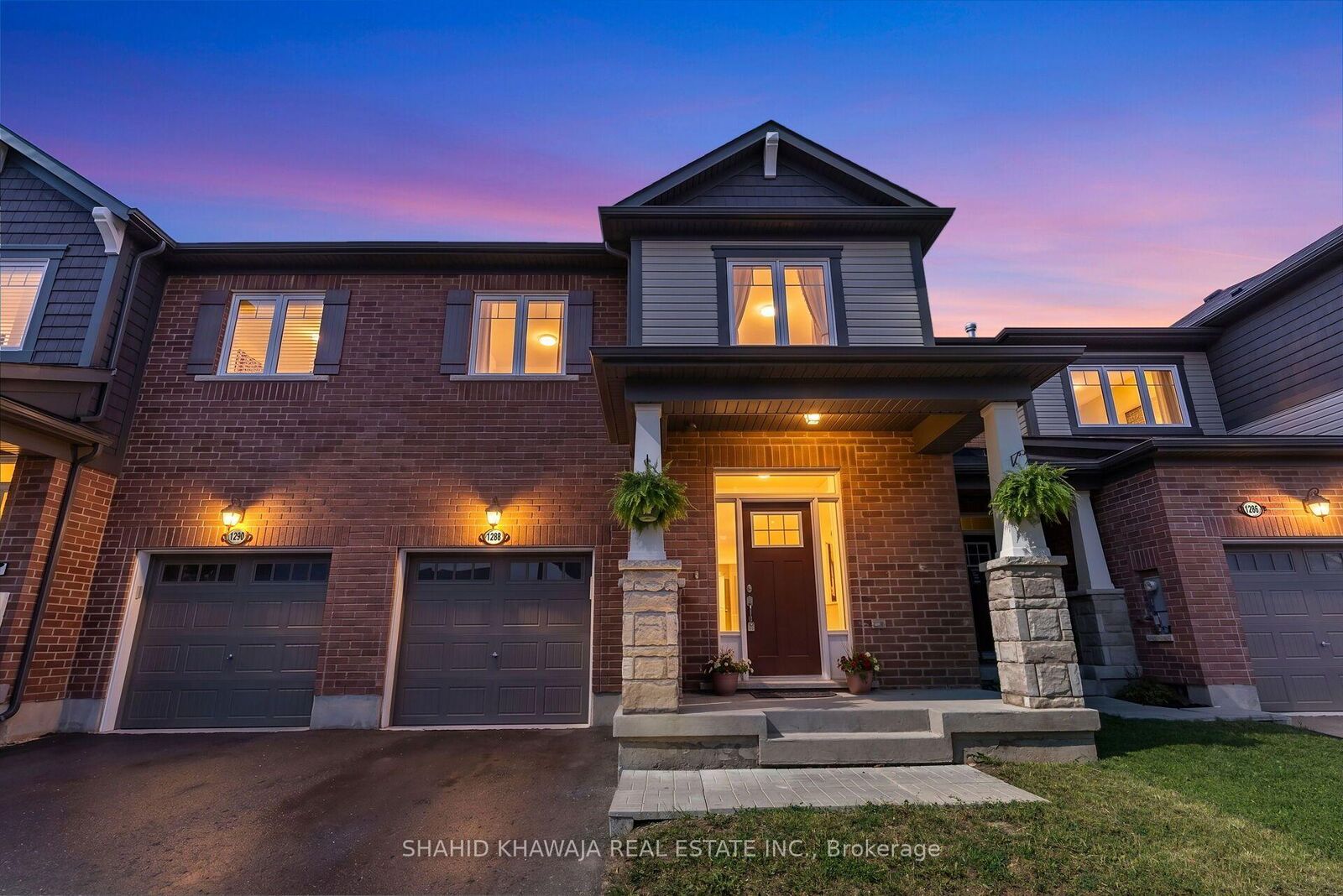 Property Photo:  1288 Sycamore Gardens  ON L9E 1R6 