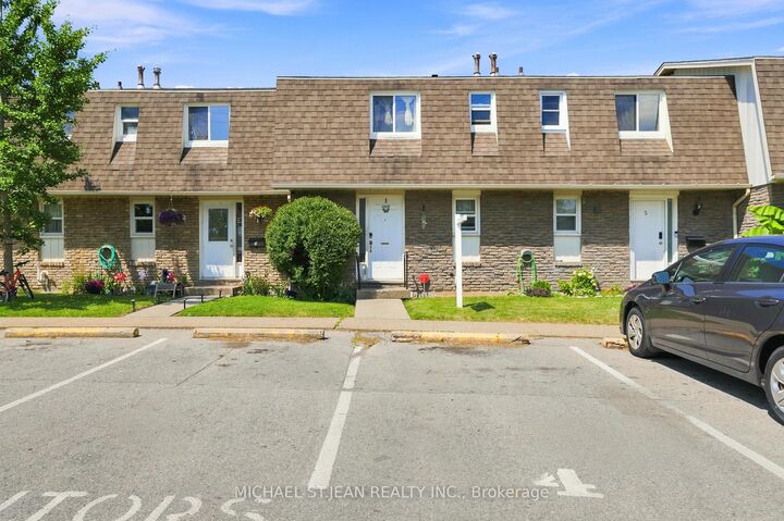 Property Photo:  131 Rockwood Avenue 4  ON L2P 3K4 