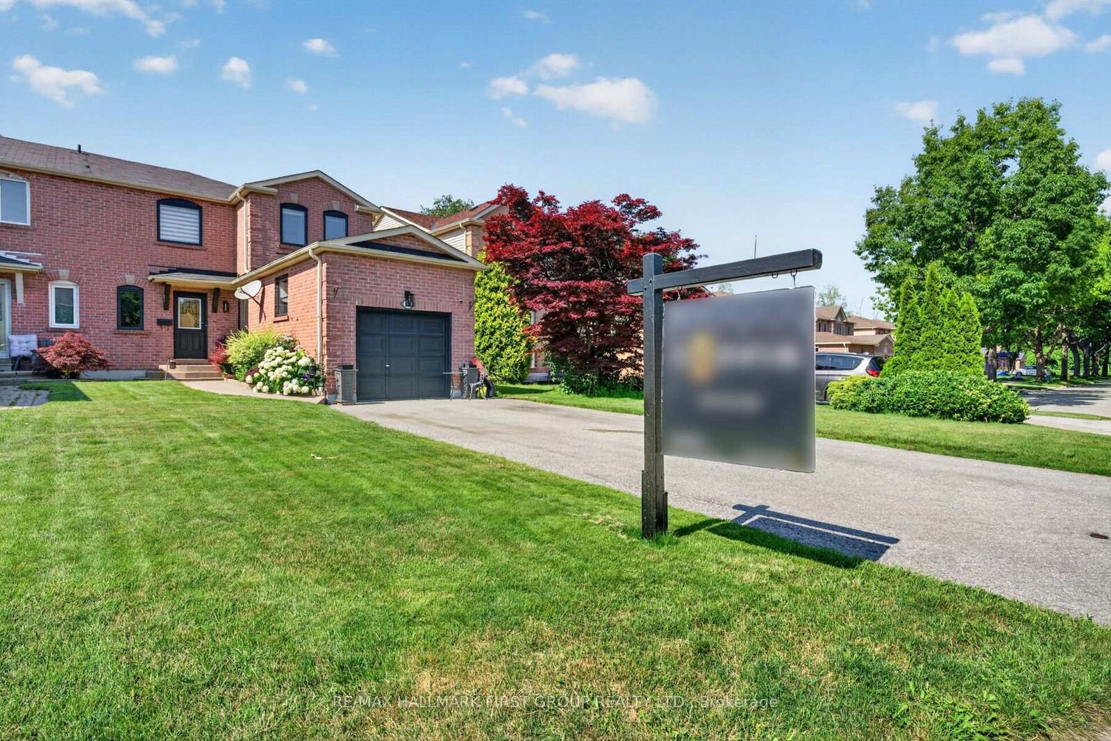 Property Photo: 47 Rollo Drive ON L1S 7E2