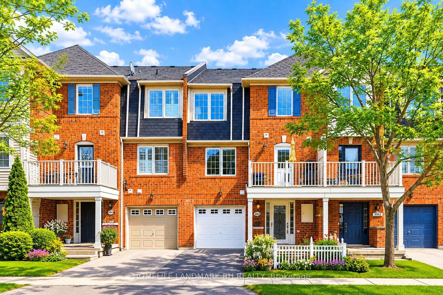 Property Photo: 3060 Dewridge Avenue ON L6M 5J1