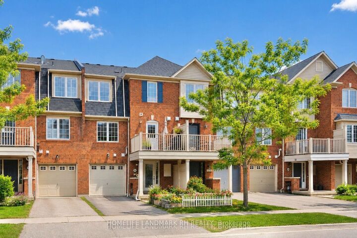 3060 Dewridge Avenue — photo 1