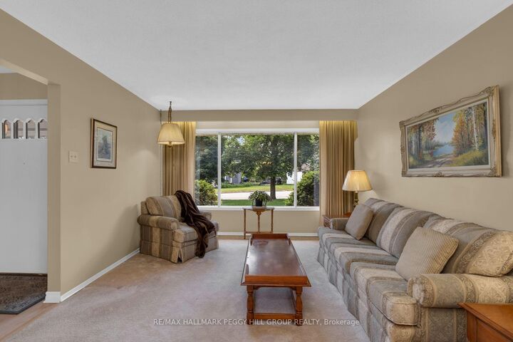 Property Photo: 2222 Victoria Street ON L9S 1K5