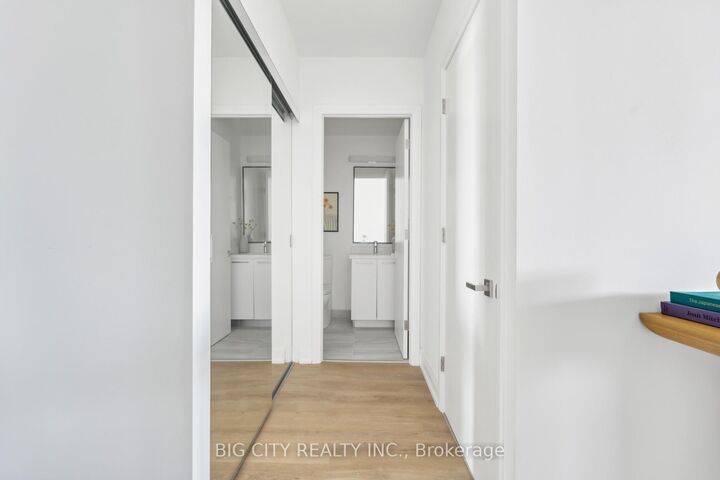 Property Photo:  36 Brentcliffe Road 214  ON M4G 0E1 
