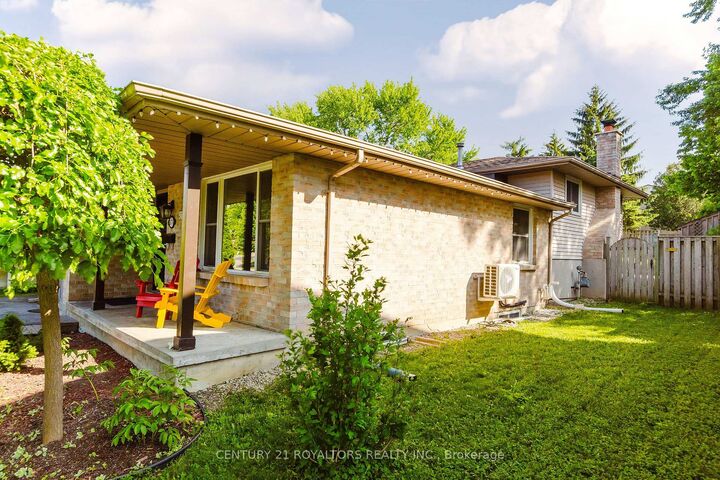 Property Photo:  674 Chiddington Avenue  ON N6C 2W7 