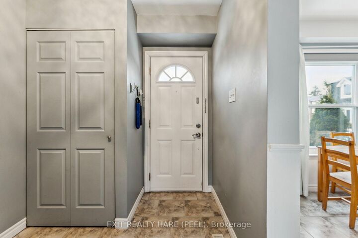 Photo de la propriété: 900 Central Park Drive N 78 ON L6S 3J6
