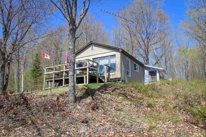 Property Photo:  23157 A&Ampb Highway 62 N/A  ON K0L 1W0 