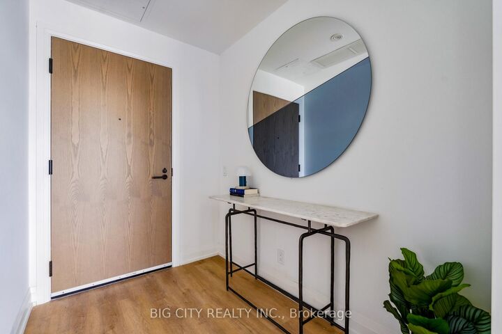 Property Photo: 36 Brentcliffe Road 1110 ON M4G 0E1