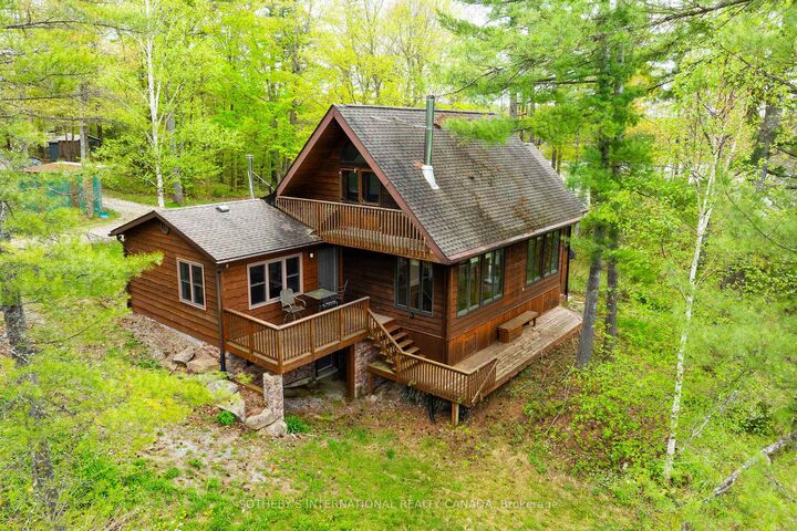 1074 Cooks Road — photo 1
