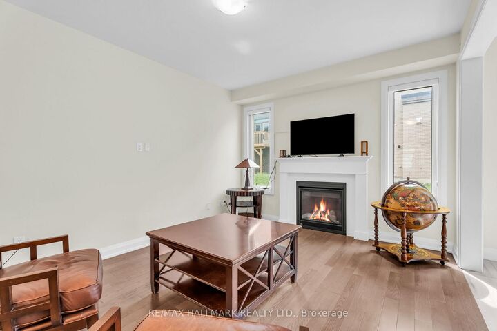 Property Photo: 14 Eberly Woods Drive ON L6C 3K5