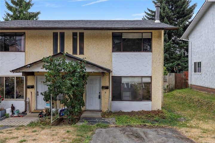 826 Holly Hill Rd — photo 1