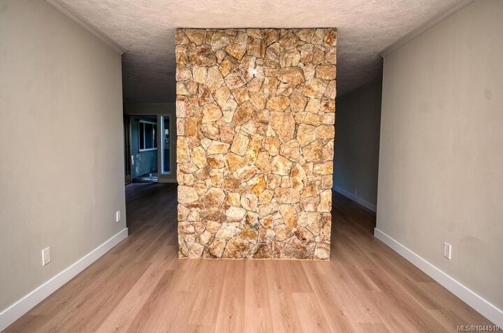 Property Photo: 4630 Lochside Dr #6 BC V8Y 2T1