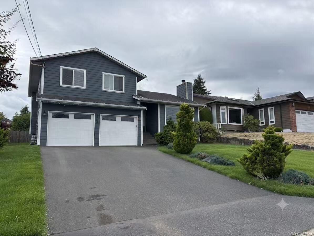 Property Photo: 6063 Waldbank Rd BC V9V 1C7
