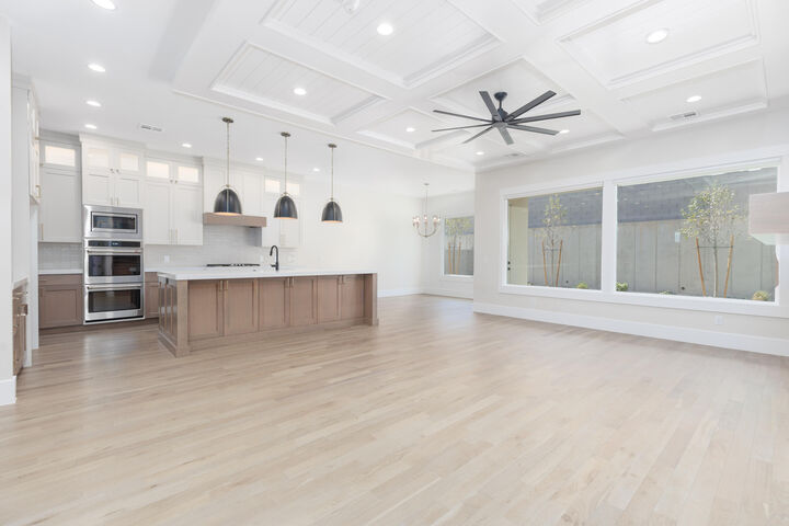 Property Photo: 2926 E Naboo Ln UT 84790