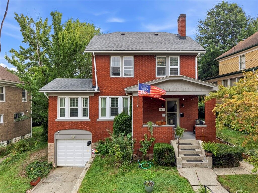 Property Photo:  1688 Kelton Ave  PA 15216 