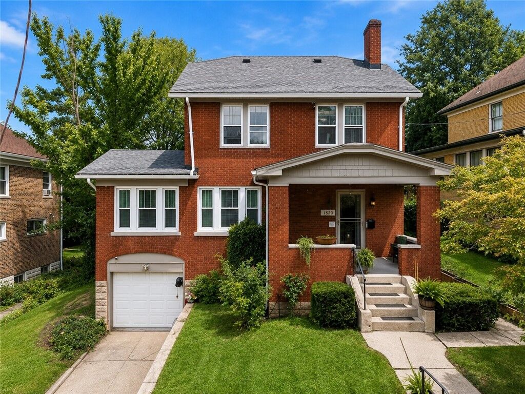 Property Photo:  1688 Kelton Ave  PA 15216 