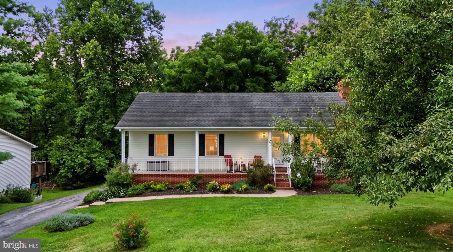 Property Photo:  573 Lewis Street  VA 22630 