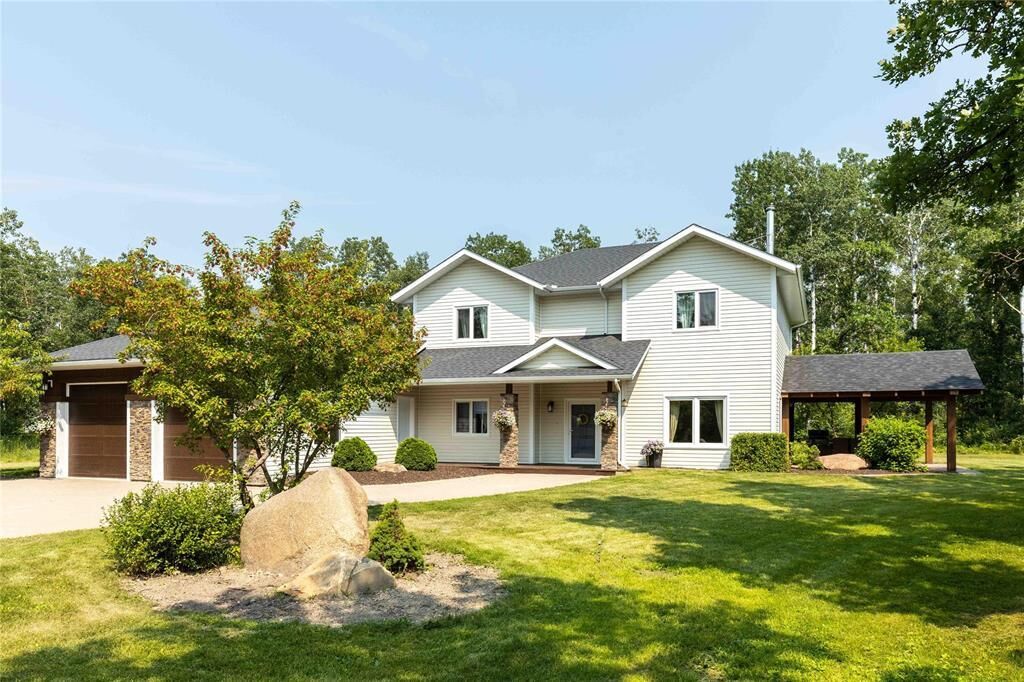 Property Photo: 131 Dominic Drive MB R0A 0W0